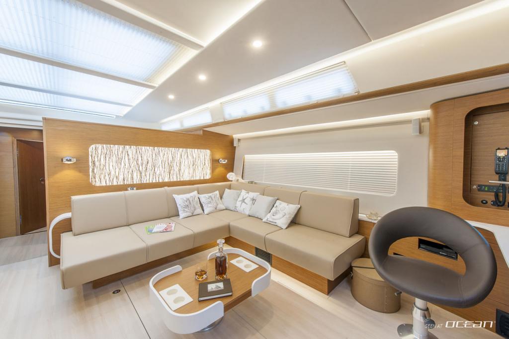 Charter yacht Hanse 675 ready – breaking rules and setting trends