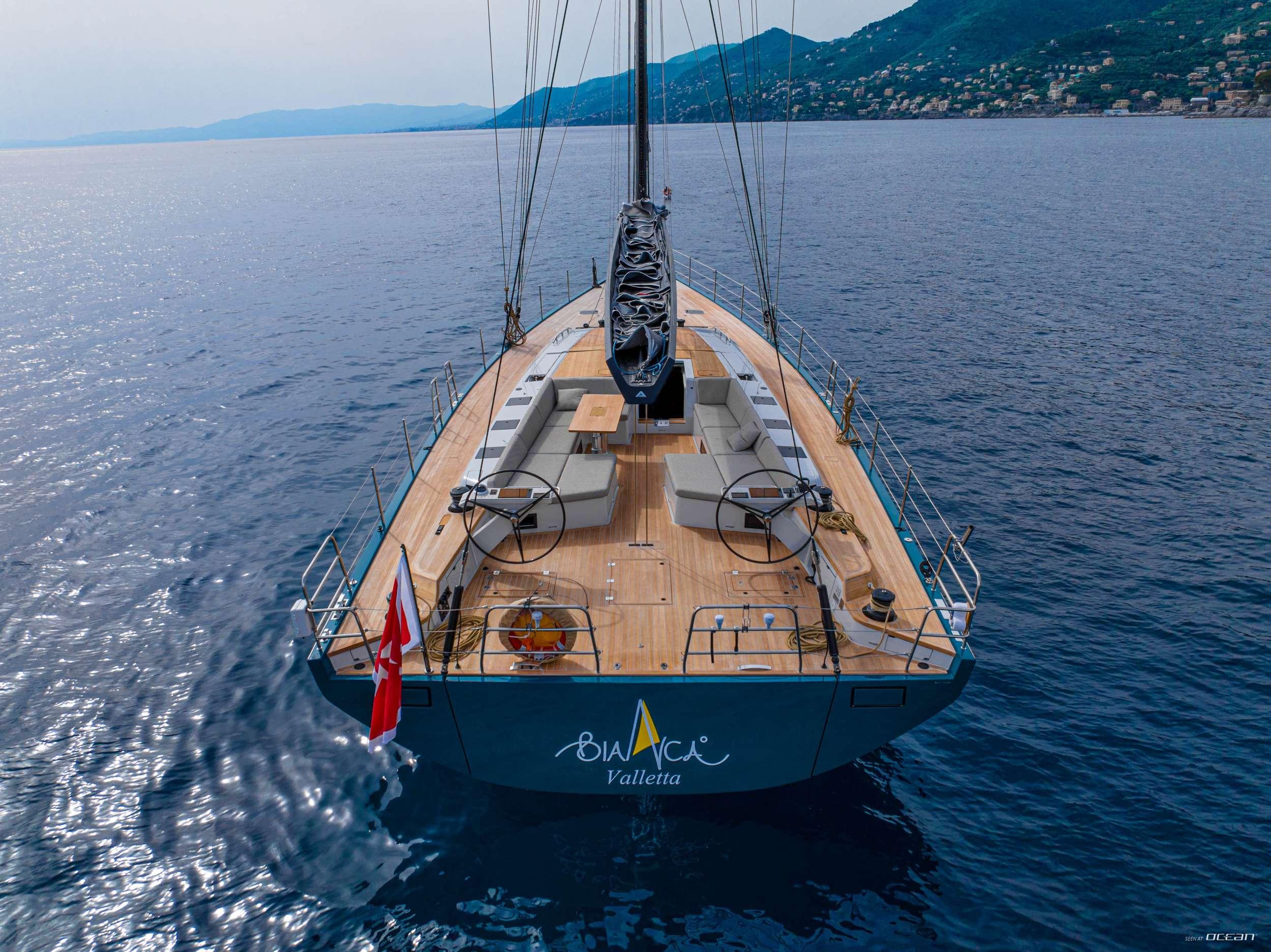 BIANCA | Worldwide first Grand Soleil 72 flagship for charter 