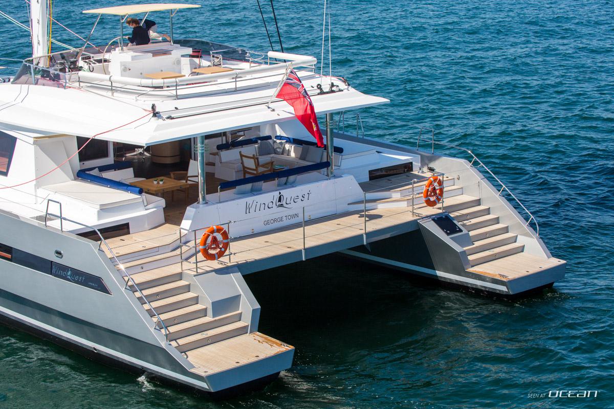 Charter WINDQUEST l Luxury catamaran Caribbean