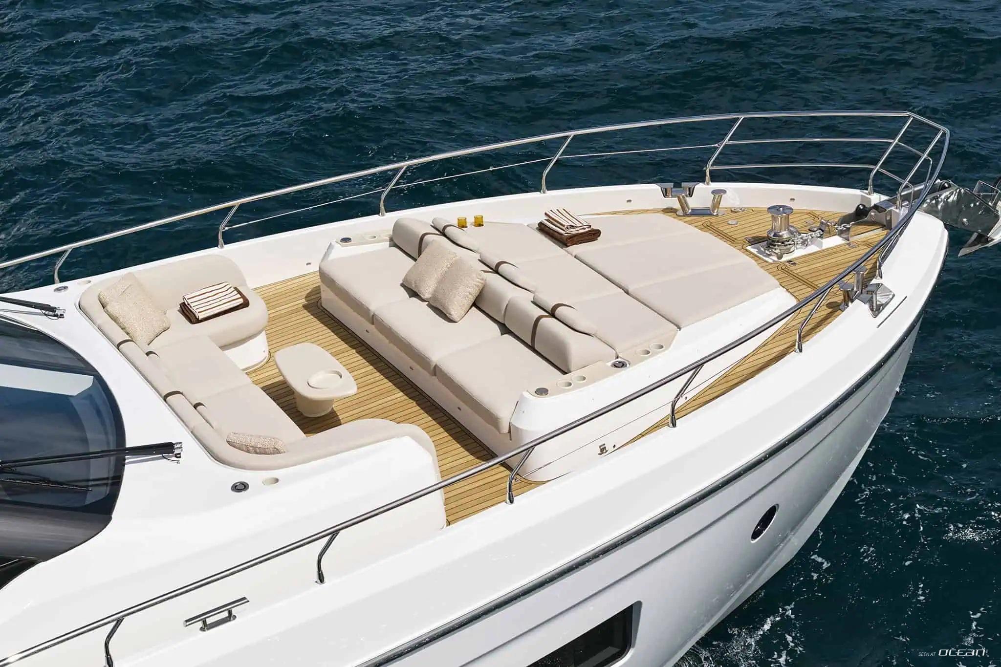 EXPLORA Azimut Fly 82 - 4