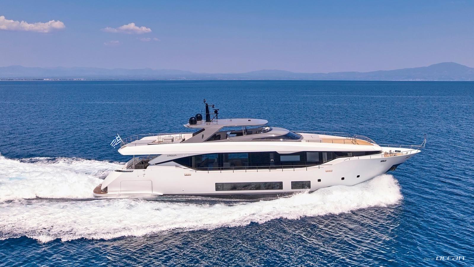 FOUR JOYS  Maiora 30