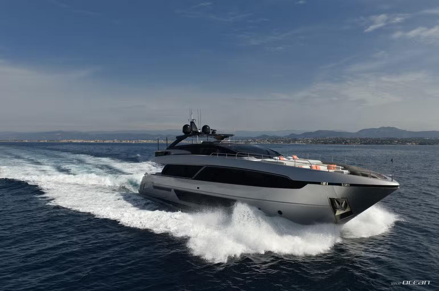 Basilic  Riva 100 Corsaro