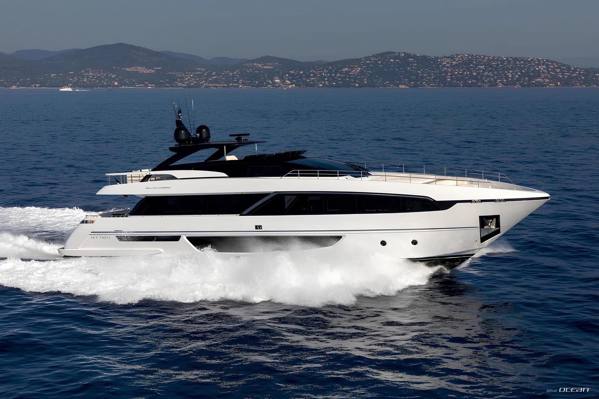 RAPH SEVEN II  Riva 100 Corsaro