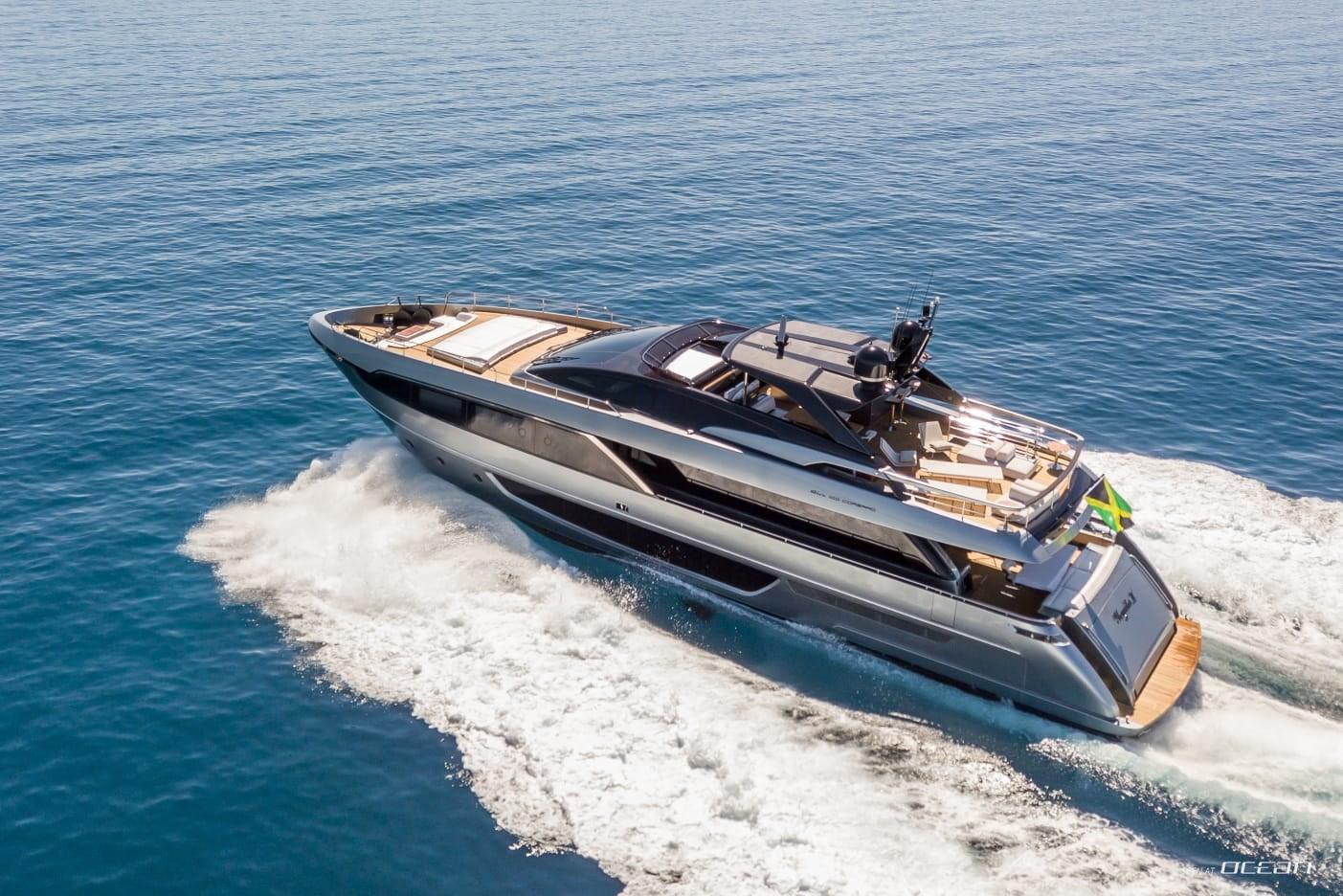 YOYITA II Riva 100 Corsaro - 2