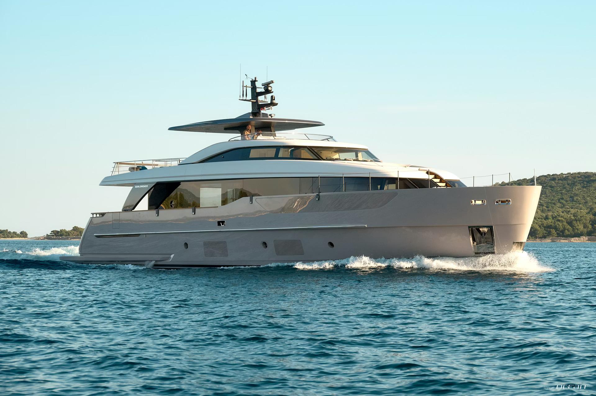 AZZURRI  Sanlorenzo SD90