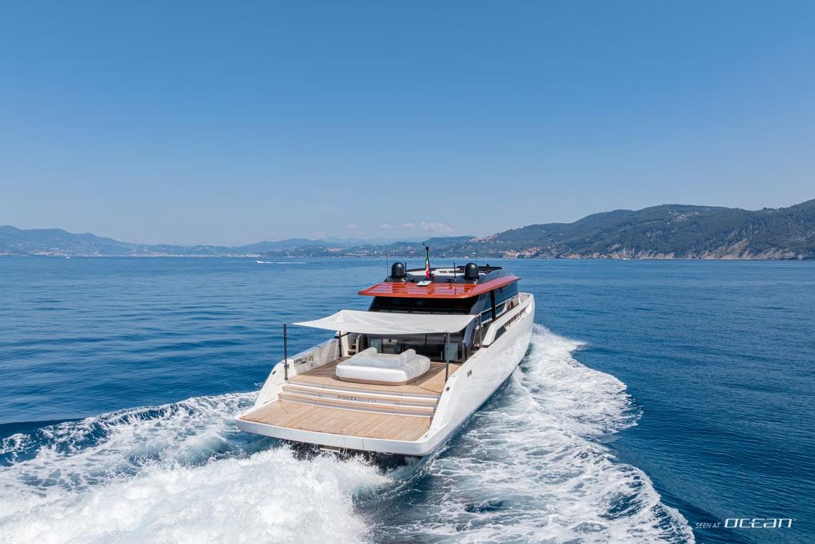 FORZA QUIETA Sanlorenzo SP92 - 5