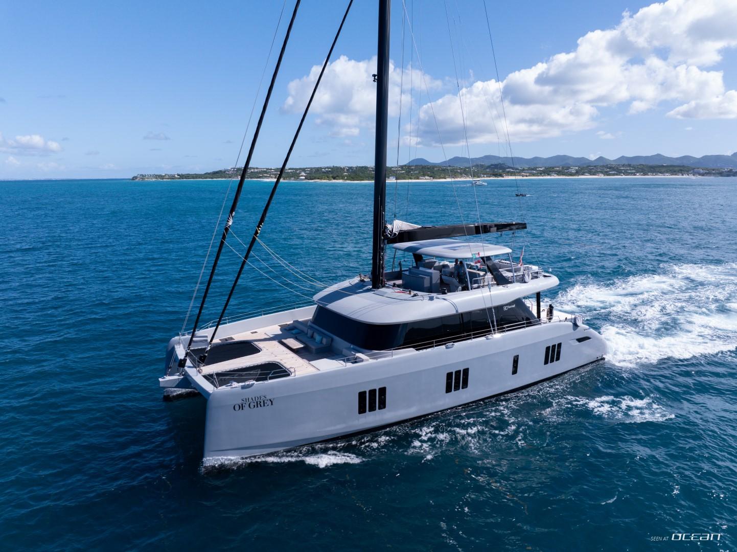 SHADES OF GREY  Sunreef 80