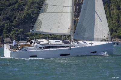 Dufour 430  | Dufour Yachts