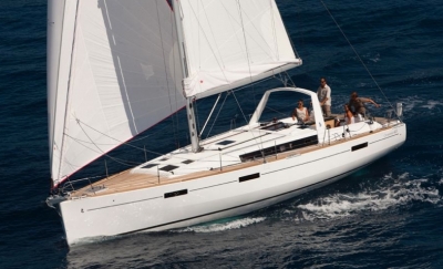 Beneteau Oceanis 45  | Beneteau
