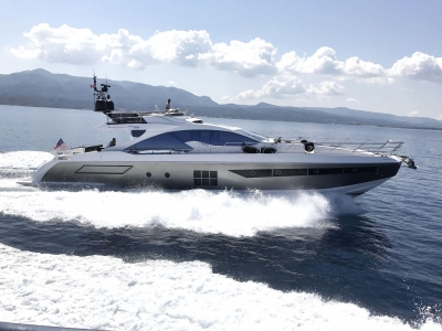 Makani  | Azimut 77S