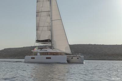 Oneida  | Lagoon 52 F