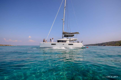 Valium 52  | Lagoon 52 F