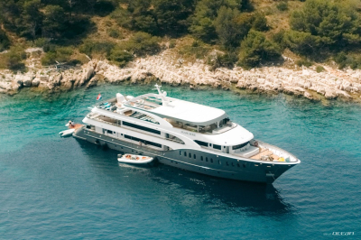 AGAPE ROSE  | Custom 48m