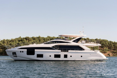 DAWO  | Azimut Grande 27M