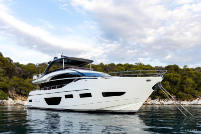 VISTA  | Princess Y85