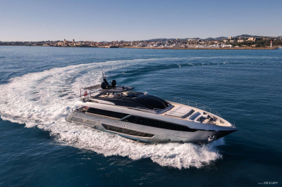 HP6  | Riva 100 Corsaro