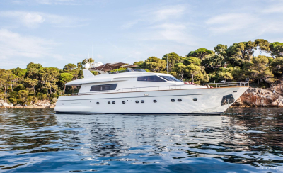 SOLAL  | Sanlorenzo SL82