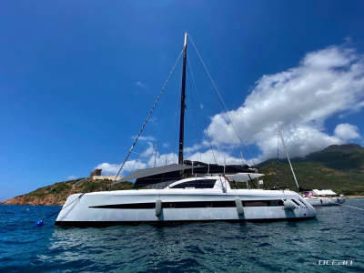 Give Me Five  | Outremer 5x