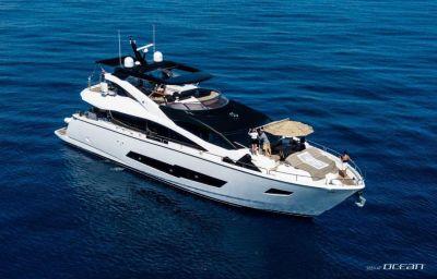 Dolce Vita  | Sunseeker 86 Yacht