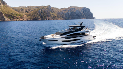 MOONLIGHT  | Sunseeker 88 Yacht