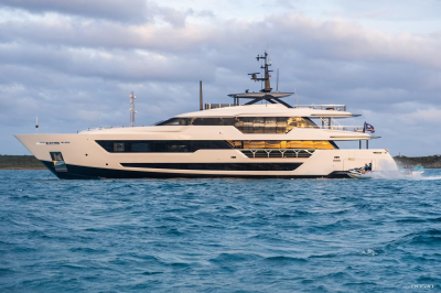 CANOE CANOE  | Custom Line Saetta 140