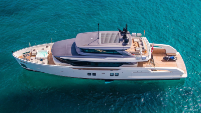 ON TIME  | Sanlorenzo SX112