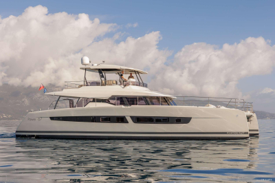 ARIVA  | Fountaine Pajot Power 67