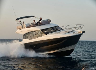 Prestige 420 Fly  | Prestige Yachts