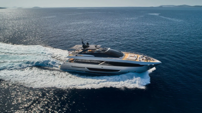 Nikita  | Riva 100 Corsaro