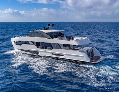 O  | Ocean Alexander 30R Skylounge